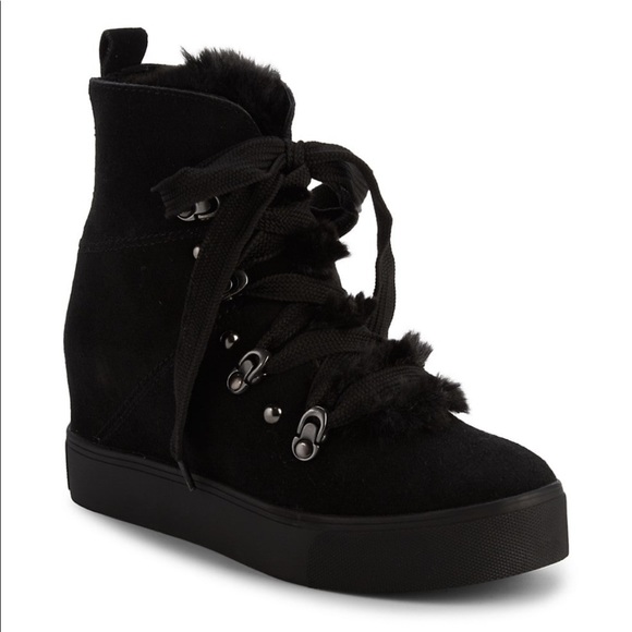 NWT J/SLIDES Suede Booties - Picture 3 of 7